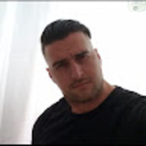 Meet your Posher, Aaron